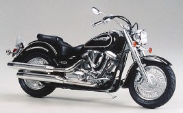 1:12 Yamaha XV1600 Road Star