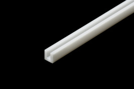 Tamiya műanyag gerendák – 3 mm-es műanyag U-profil, 400 mm hosszú (5 db)
