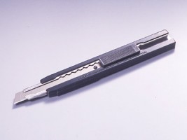 Tamiya modellkés letörhető pengével