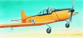 1:40 Fokker S 11 oktató