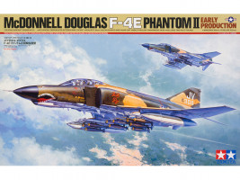 1:32 McDonnell Douglas F-4E Phantom II (korai gyártás)