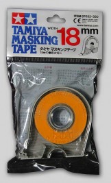 Tamiya maszkolószalag 18 mm applikátorral