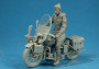 1:35 Amerikai katonai rendőr motorkerékpárral