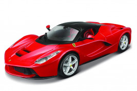 1:24 LaFerrari piros (összeszerelő sor)